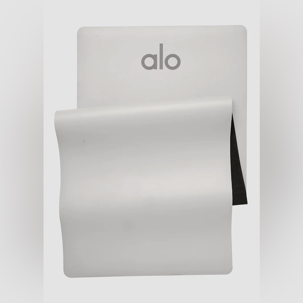 🩶Alo Yoga Warrior Mat Dove Grey🩶